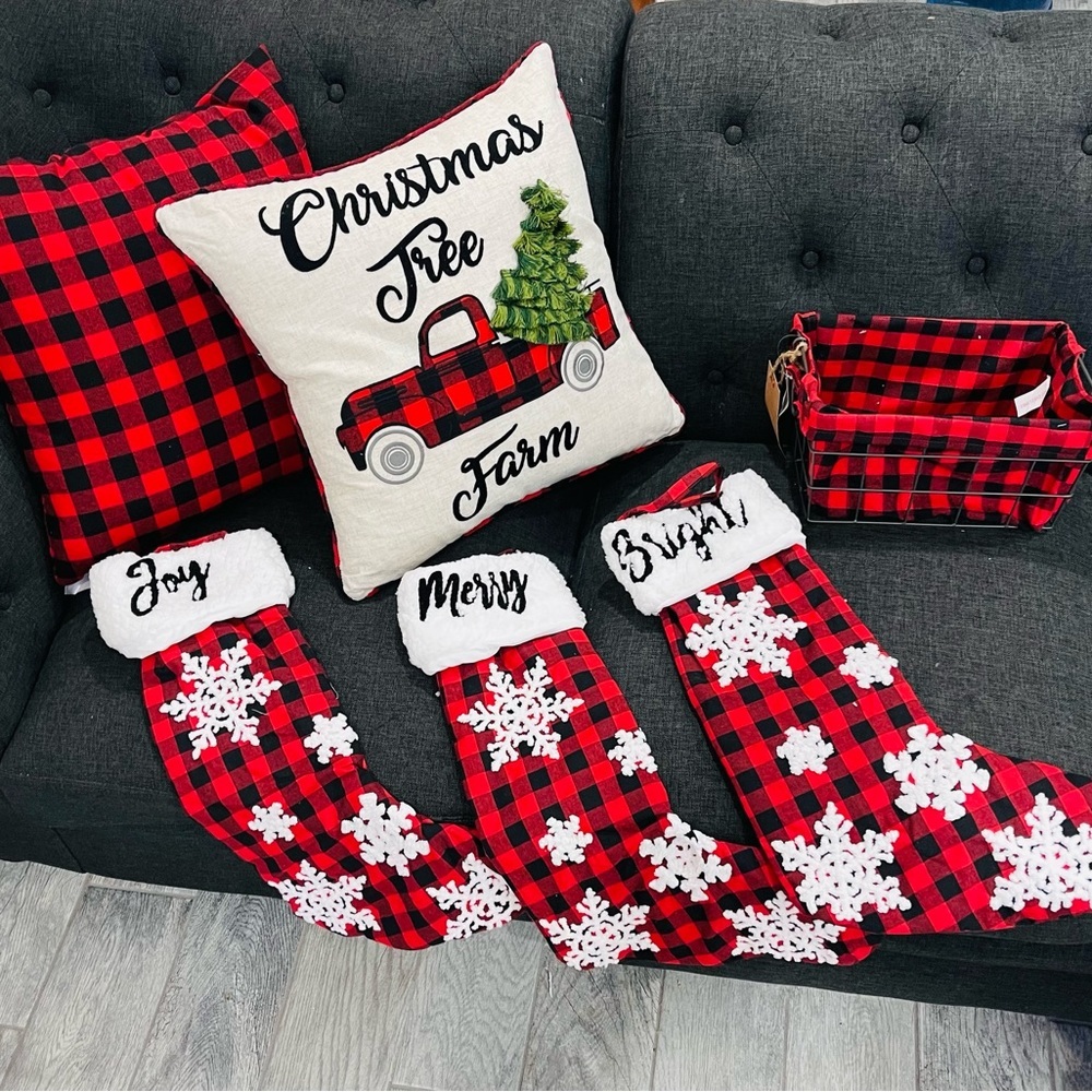 NEW Buffalo Plaid Red Black Christmas Decorations Bundle Set Stockings Basket
